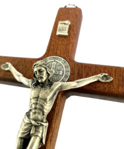 Alternative view of Krzyż Benedyktyński wiszący 20 cm